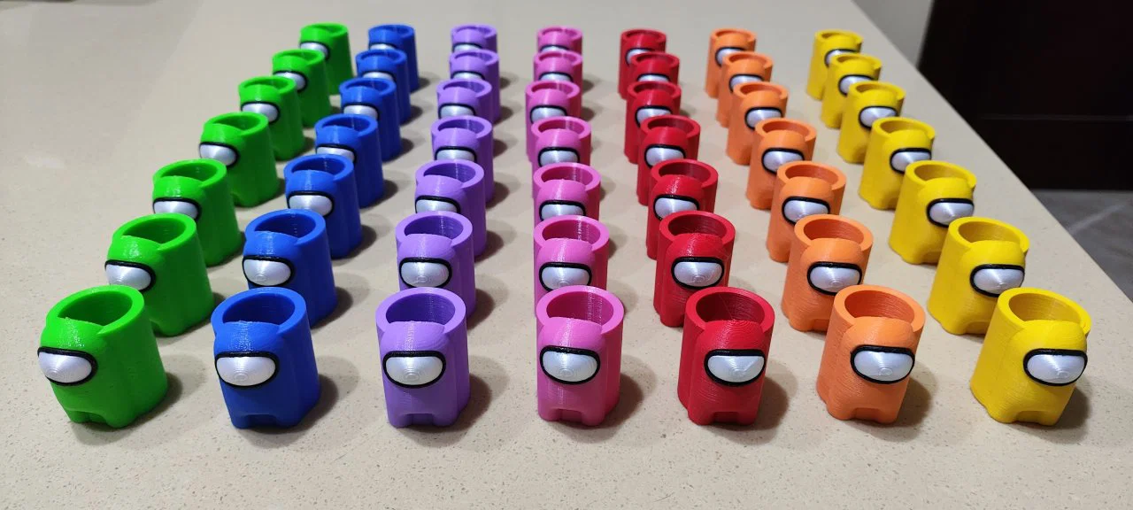 Phụ kiện kẹp khăn quàng cổ Among Us Woggle in 3D độc đáo - Image 1