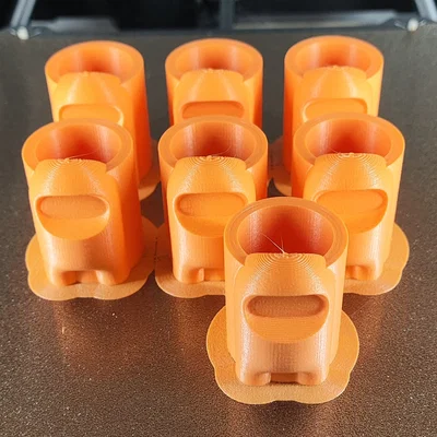 Phụ kiện kẹp khăn quàng cổ Among Us Woggle in 3D độc đáo