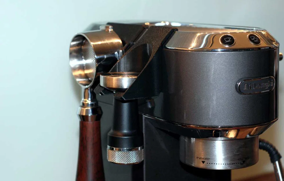 Khay/Holder Cất Tamper cho DeLonghi Dedica - Image 1