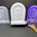 Móc khóa bia mộ RIP có khoang bí mật (nắp trượt) - Thumbnail 2