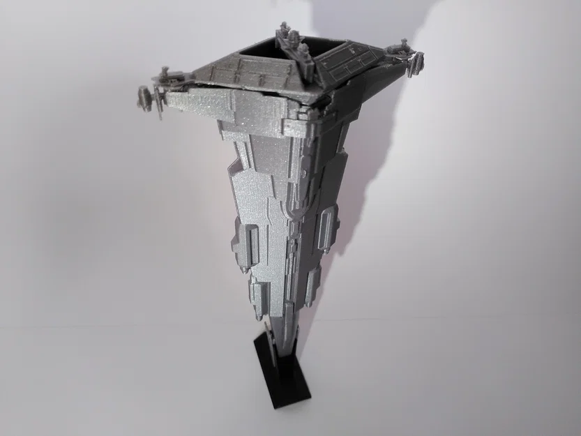 Star Wars Colossus – Model tàu/trạm Colossus (Star Wars: Resistance) - Image 1