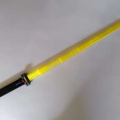 Lightsaber của F (Star Wars Visions) – Lưỡi thu gọn (Collapsing Blade)