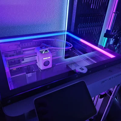 Bambu Lab X1C LED Riser tích hợp tấm tản sáng và khay lưu trữ Gridfinity!