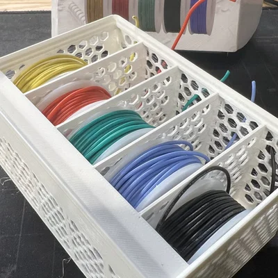 Khay Gridfinity 3x2x9 họa tiết lục giác giữ cuộn dây (Striveday)