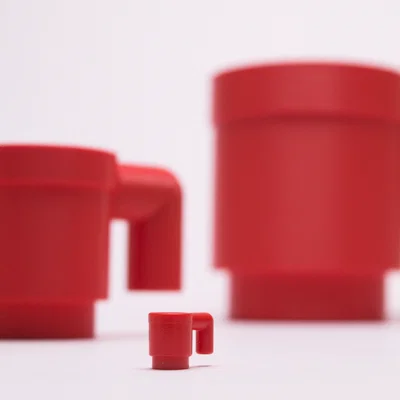 Ly LEGO - phóng to 10x