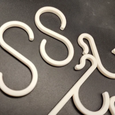 Bộ móc treo chữ S (Scalable S Hooks) in 3D tiện lợi, tùy chỉnh kích thước