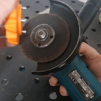 Quicky (Cờ lê mở máy mài góc)