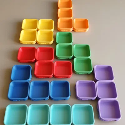 Cốc phân loại ghép khớp dạng vuông (Interlocking Sorting Cups - Square Shape)