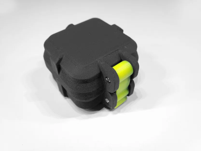 Hộp đựng thẻ Micro SD bền chắc (Rugged Case) - Image 2
