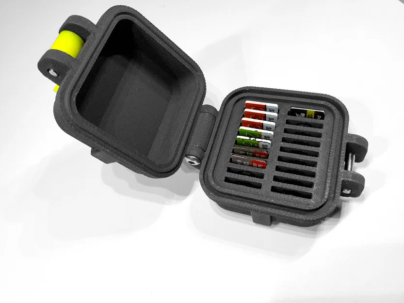 Hộp đựng thẻ Micro SD bền chắc (Rugged Case) - Image 5