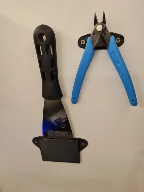 Giá treo kìm lên tường (Pliers wall mount holder) - Image 1