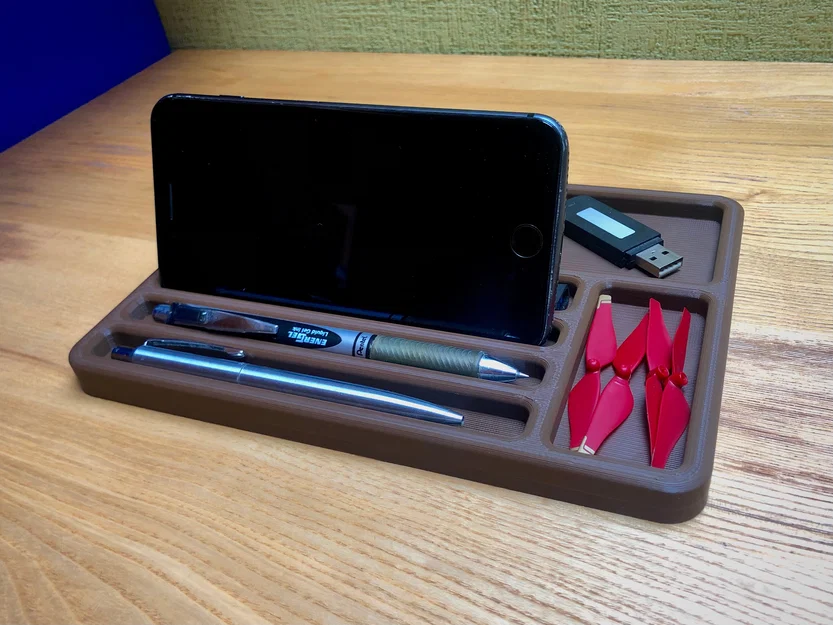 Sleek Desk Organizer – Khay sắp xếp bàn làm việc tối giản - Image 1