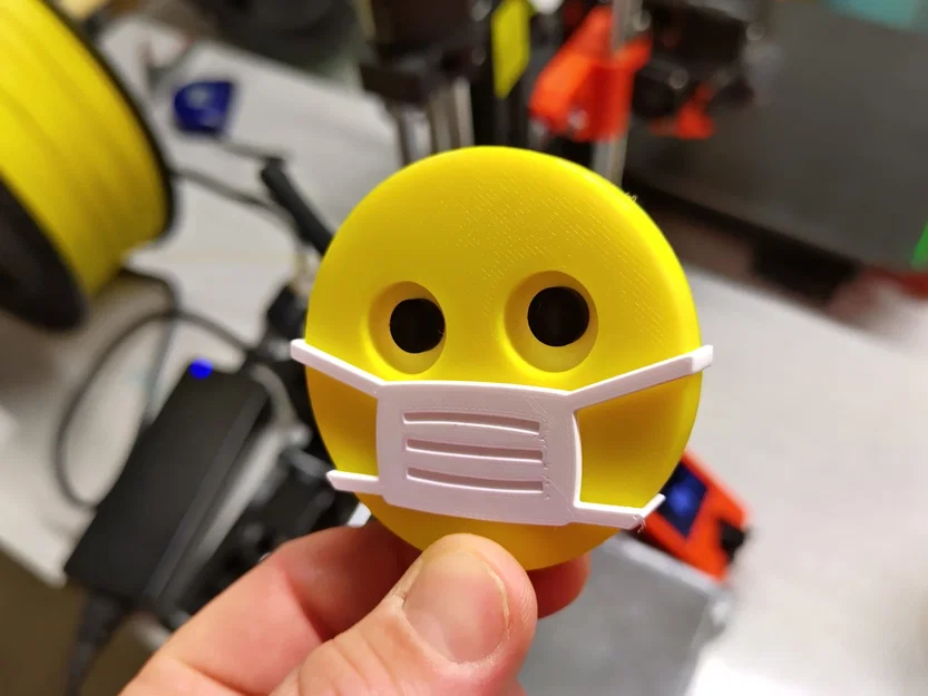 Huy hiệu 3D emoji đeo khẩu trang – nhắc nhở phòng dịch corona - Image 3