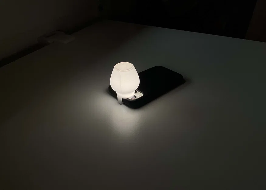 Iphone Lamp – Đèn gắn iPhone - Image 7