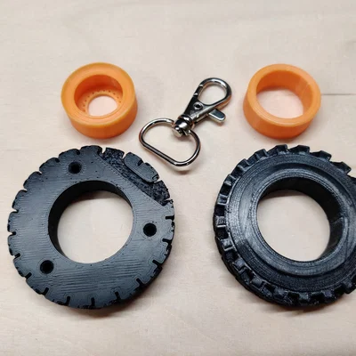 Lốp địa hình (all-terrain tire) - móc khóa (key ring)