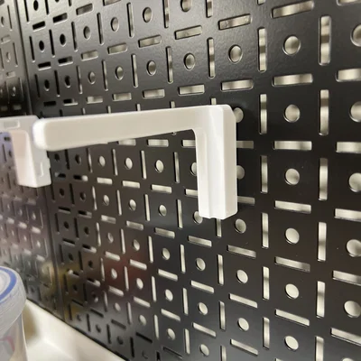 Hệ thống phụ kiện giá treo 3D cho bảng pegboard Omniwall