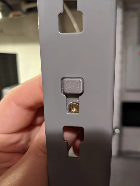 Móc gắn (Mounting Hooks) cho kệ tải nặng (Heavy Load Shelves) - Image 3