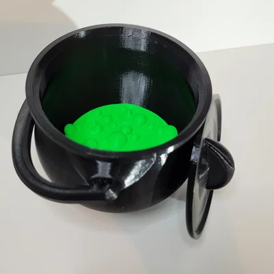 Vạc (Cauldron) có nắp “Soup” phát sáng và tay cầm
