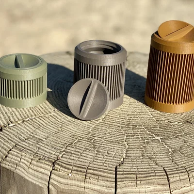 Hộp trang trí có nắp vặn (Decorative Containers with Screw-on Lid)