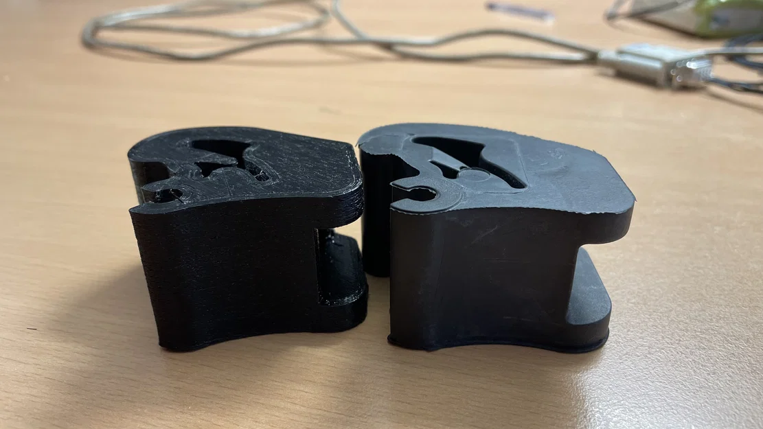 Cục chặn cửa Renault Twizy (Part-Number: 908782937R) - Image 9