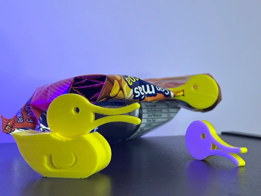 ChipClip DUCK – Kẹp miệng bịch hình vịt kèm đế trưng bày - Image 4