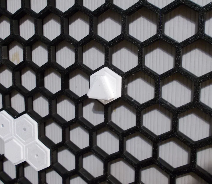 Giá đỡ Creality Cutters gắn Honeycomb Wall - Image 1