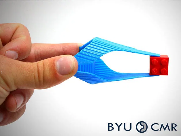 Oriceps: Kẹp gắp lấy cảm hứng từ Origami (Origami Inspired Forceps) - Image 1