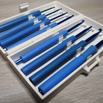 Hộp đựng kim móc len (Crochet Hook Storage Box #1)