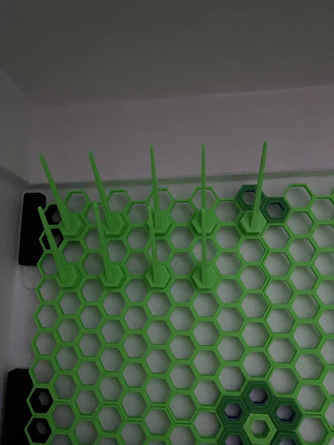 Giá treo cuộn chỉ Honeycomb Storage Wall tiện dụng cho bảng tổ ong - Image 1