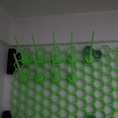 Giá treo cuộn chỉ Honeycomb Storage Wall tiện dụng cho bảng tổ ong