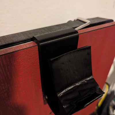 Giá treo tay cầm PS4 Slim tiện lợi gắn trên thân máy