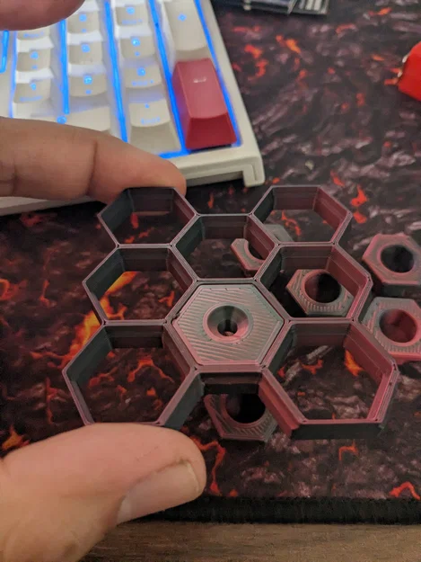 Phụ kiện giá treo lục giác Hexa wall mount cho bảng Honeycomb - Image 1