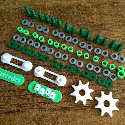 Móc Khóa Xích Con Lăn Xe Máy (Motorcycle Roller Chain Key Ring)