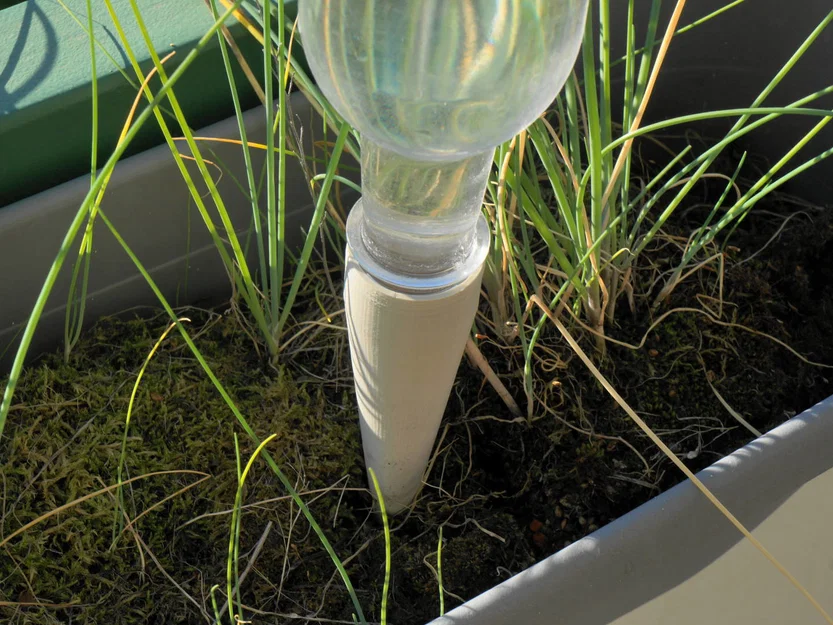 Đầu Cắm Tưới Cây Dùng Chai PET (PET-Bottle Irrigation Spike) - Image 2