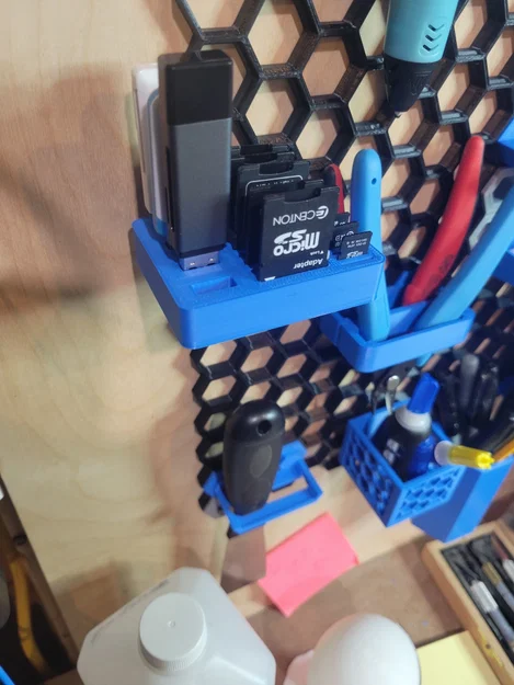 Giá lưu trữ USB, SD và Micro SD cho Honeycomb Storage Wall (HSW) - Image 3
