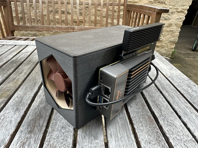 Case HDD cho Zimaboard kèm quạt (chứa 2 ổ 3.5") - Image 1