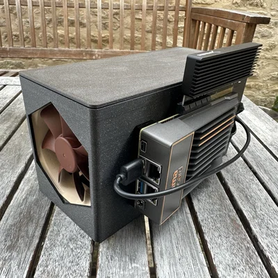 Case HDD cho Zimaboard kèm quạt (chứa 2 ổ 3.5")