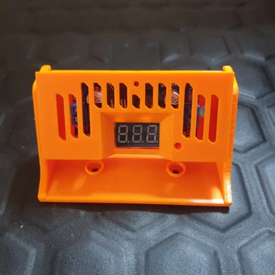 Buck-Converter-Box – Hộp cho module step-down có màn hình số