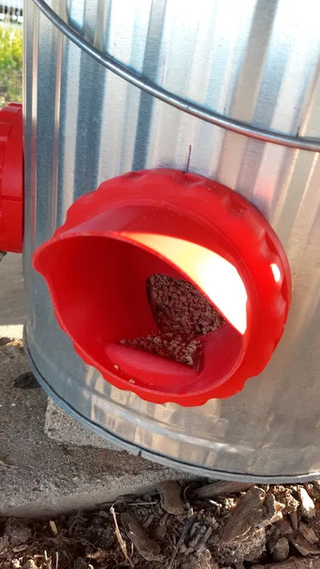 Máng ăn gà (Chicken Feeder) chống rơi vãi - Image 2