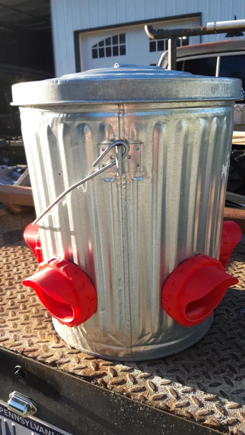 Máng ăn gà (Chicken Feeder) chống rơi vãi - Image 9