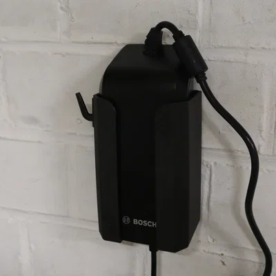 Giá treo sạc xe đạp – Bộ sạc Bosch E-bike