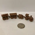 Tàu Đồ Chơi Tỉ Lệ Dollhouse với Bánh Xe Quay Được! - Thumbnail 3