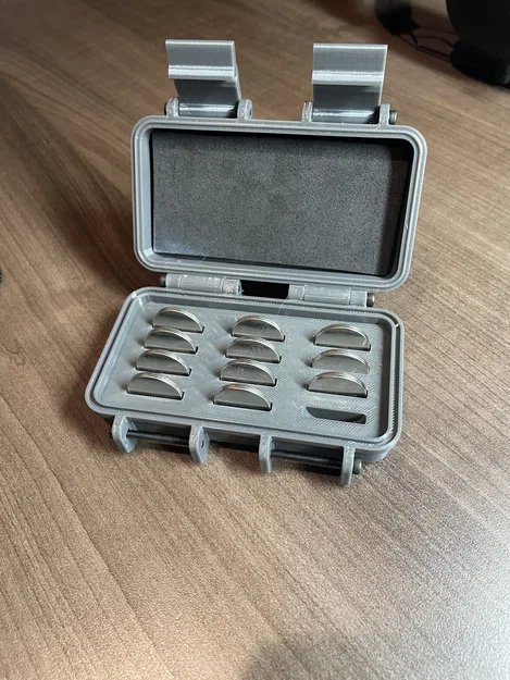 Hộp Rugged Box - Khay cất/giữ pin CR2032 - Image 1
