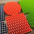 Mẫu in 3D đế lót ly họa tiết trái tim và lưới (Honeycomb Grid) - Thumbnail 2