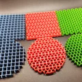 Mẫu in 3D đế lót ly họa tiết trái tim và lưới (Honeycomb Grid) - Thumbnail 7