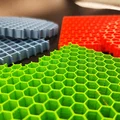 Mẫu in 3D đế lót ly họa tiết trái tim và lưới (Honeycomb Grid) - Thumbnail 8