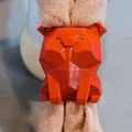Mẫu in 3D vòng giữ khăn quàng cổ hình chú heo (Woggle) cho Hướng đạo - Thumbnail 3