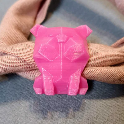 Mẫu in 3D vòng giữ khăn quàng cổ hình chú heo (Woggle) cho Hướng đạo