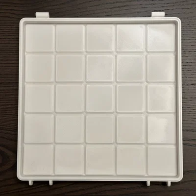 Nắp đậy Rugged Gridfinity Box kèm tấm chèn cố định linh kiện