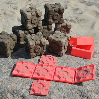 Khuôn Companion Cube (Companion Cube mold)